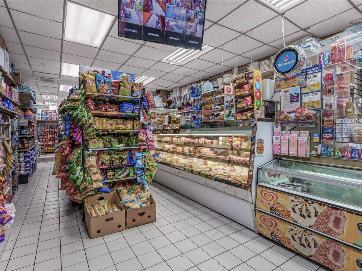Corona, NY 11368,4904 111th ST