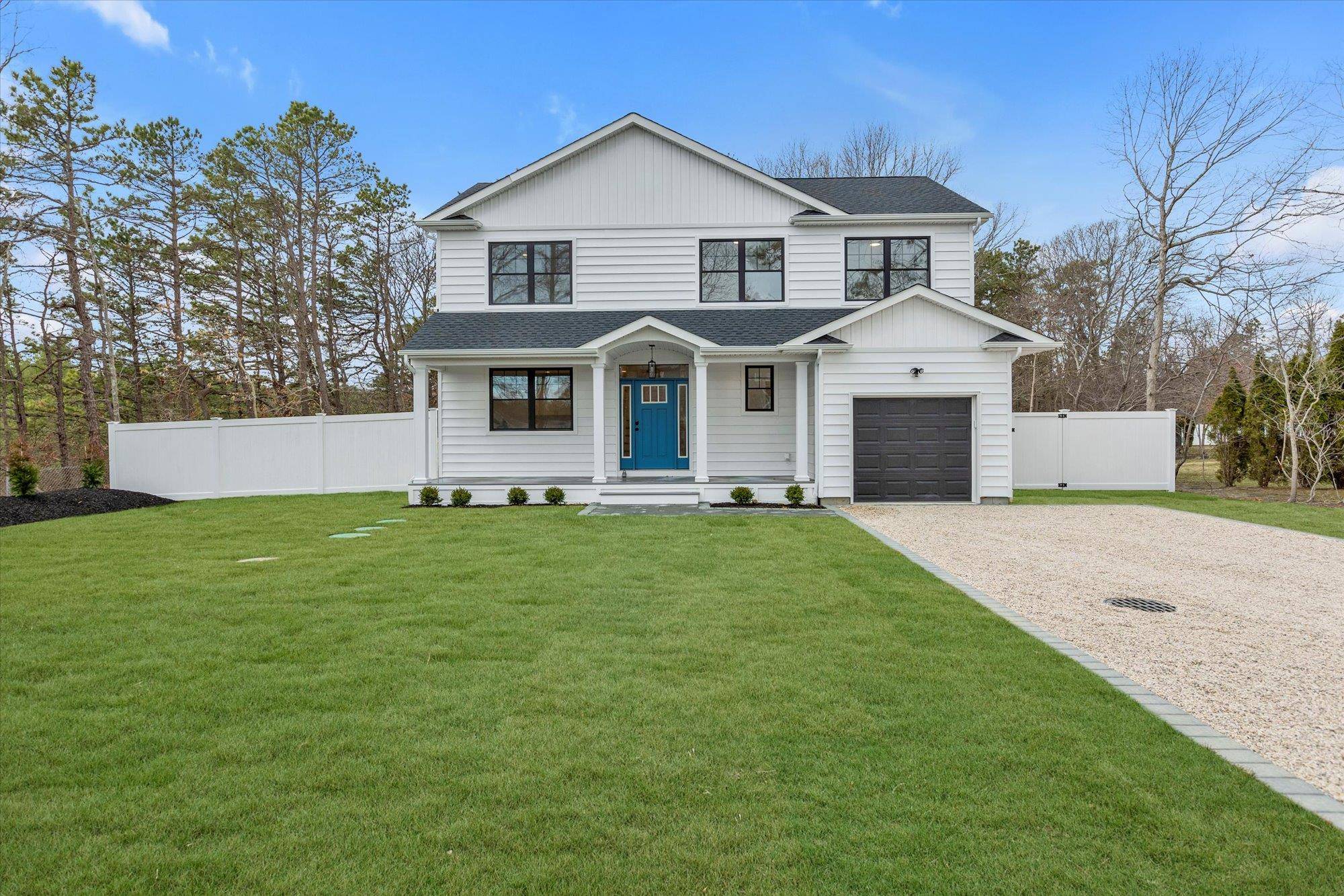 Holtsville, NY 11742,N/C 10th AVE