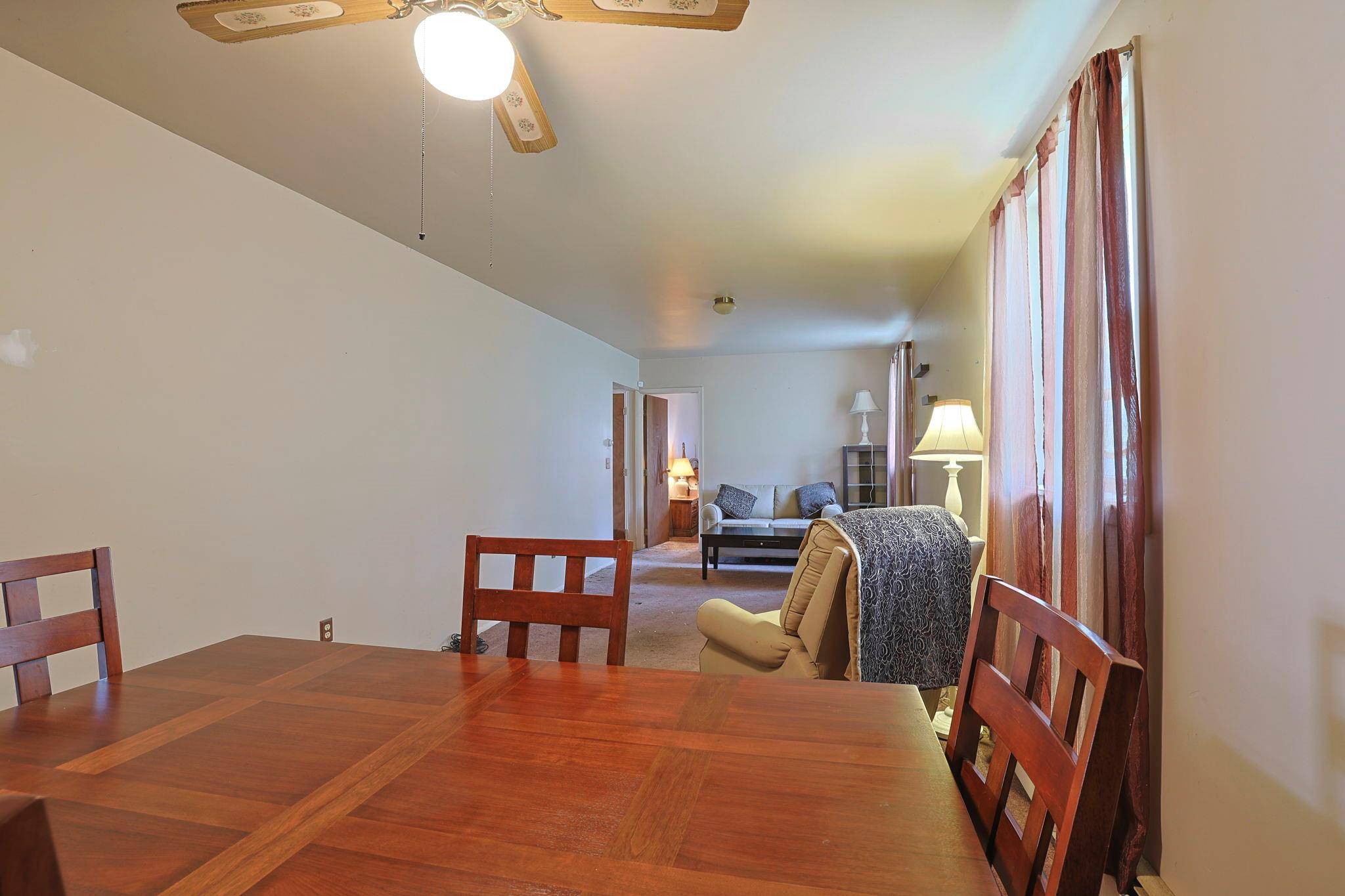 Ossining, NY 10562,73 Pine AVE