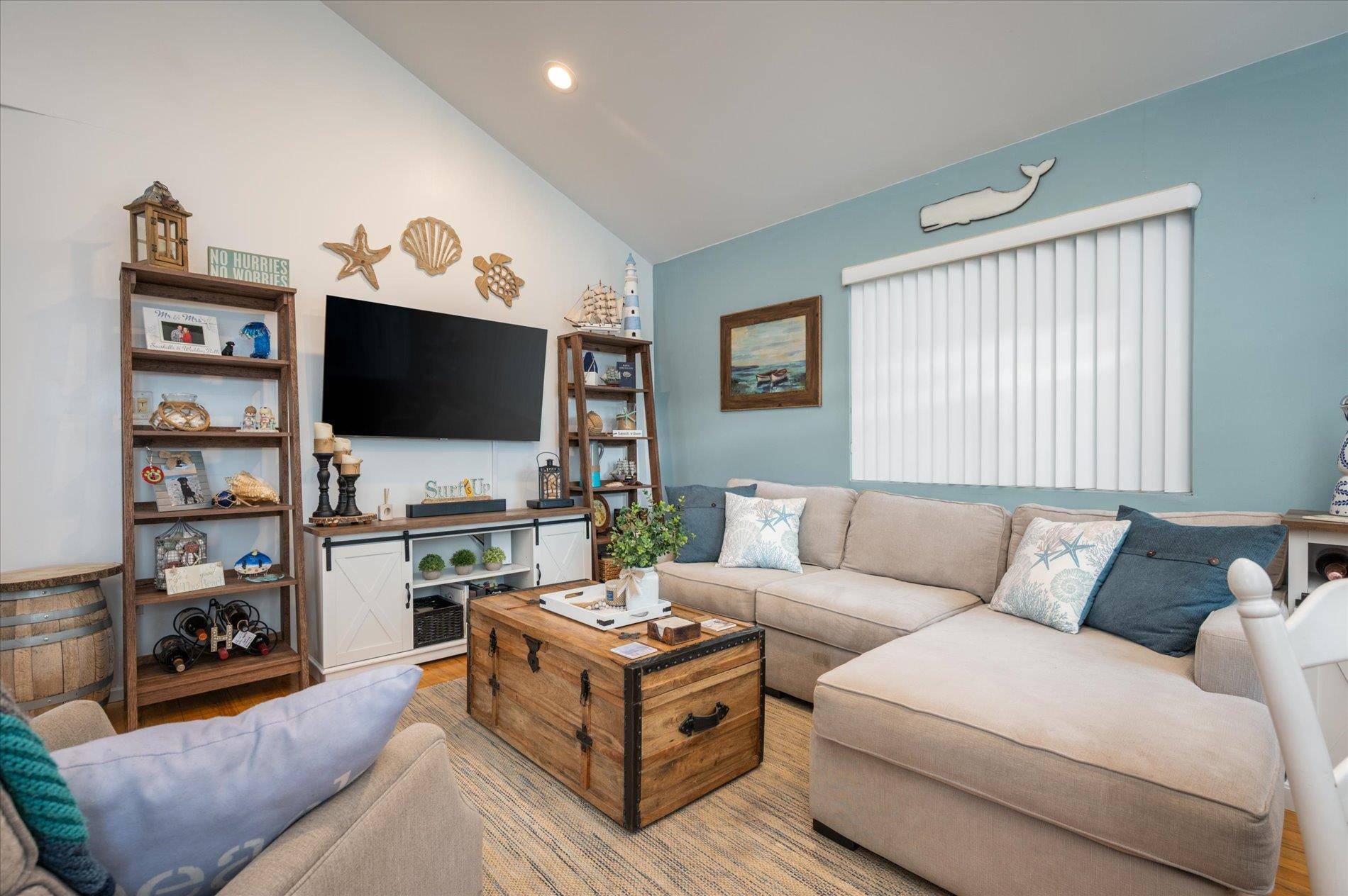 Long Beach, NY 11561,720 W Park AVE