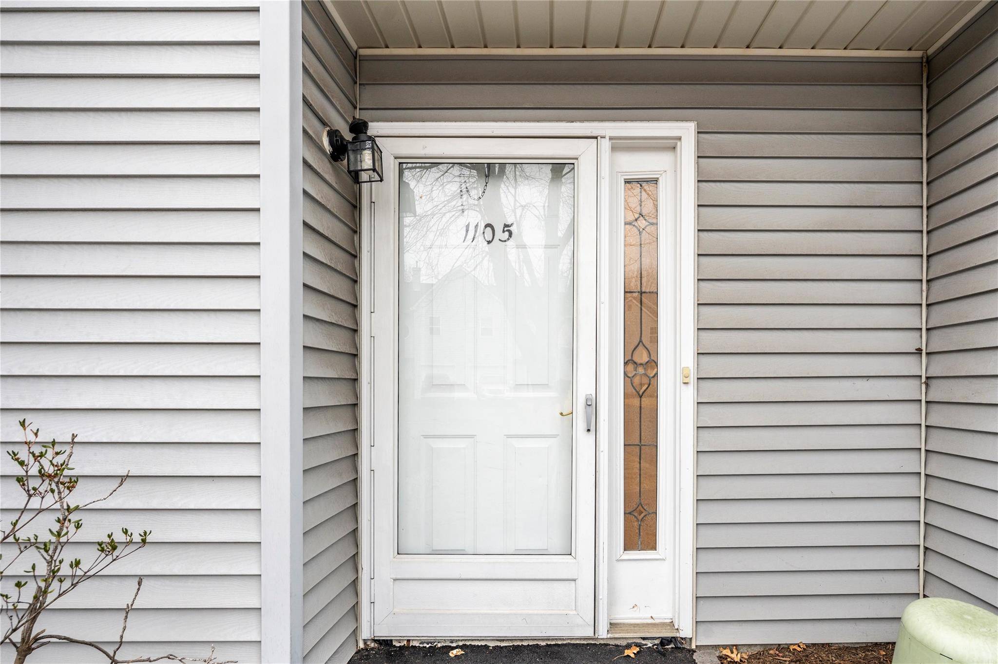 Port Jefferson Station, NY 11776,1105 Sara CIR #1105