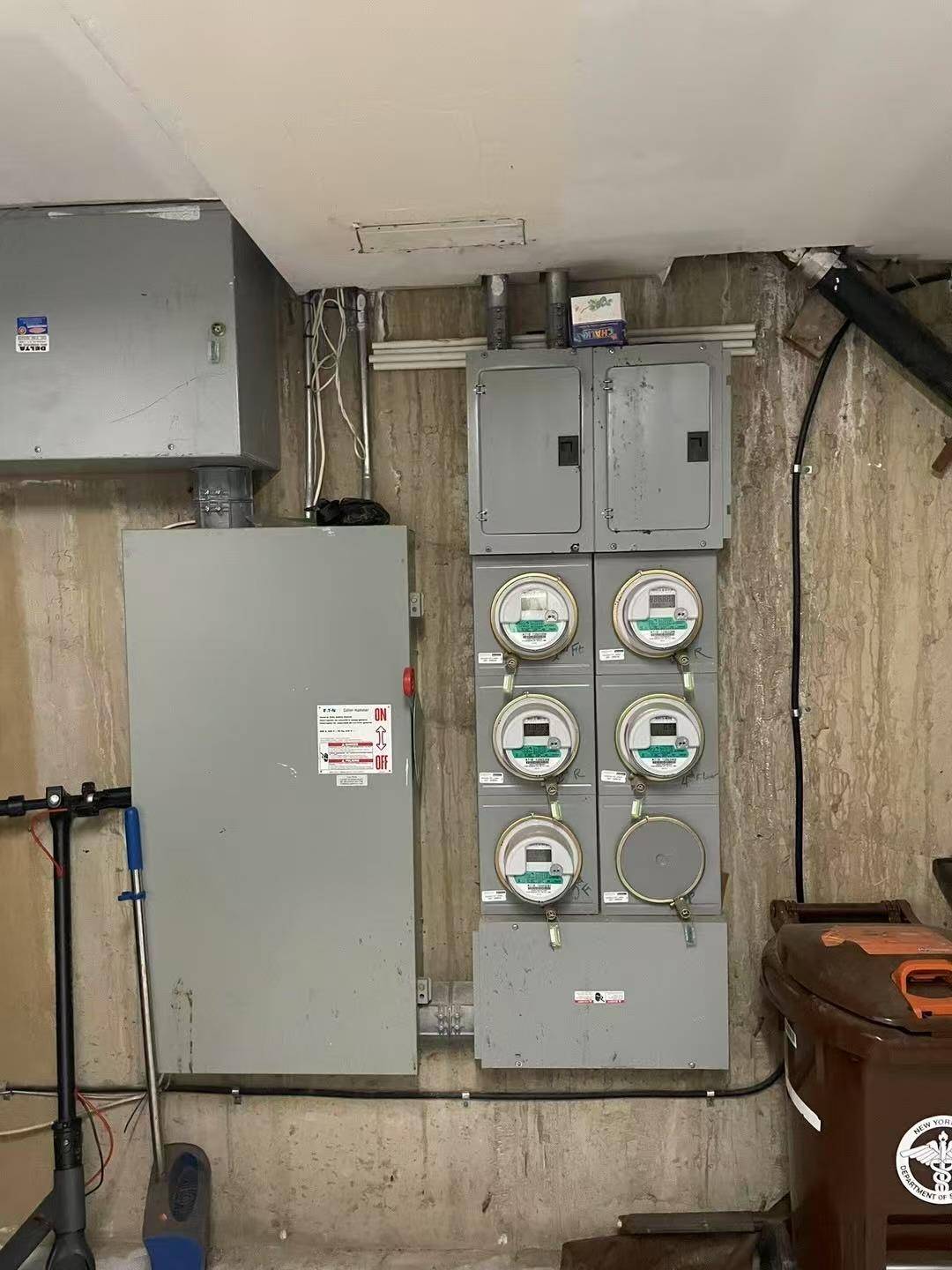 Woodside, NY 11377,4021 69th ST