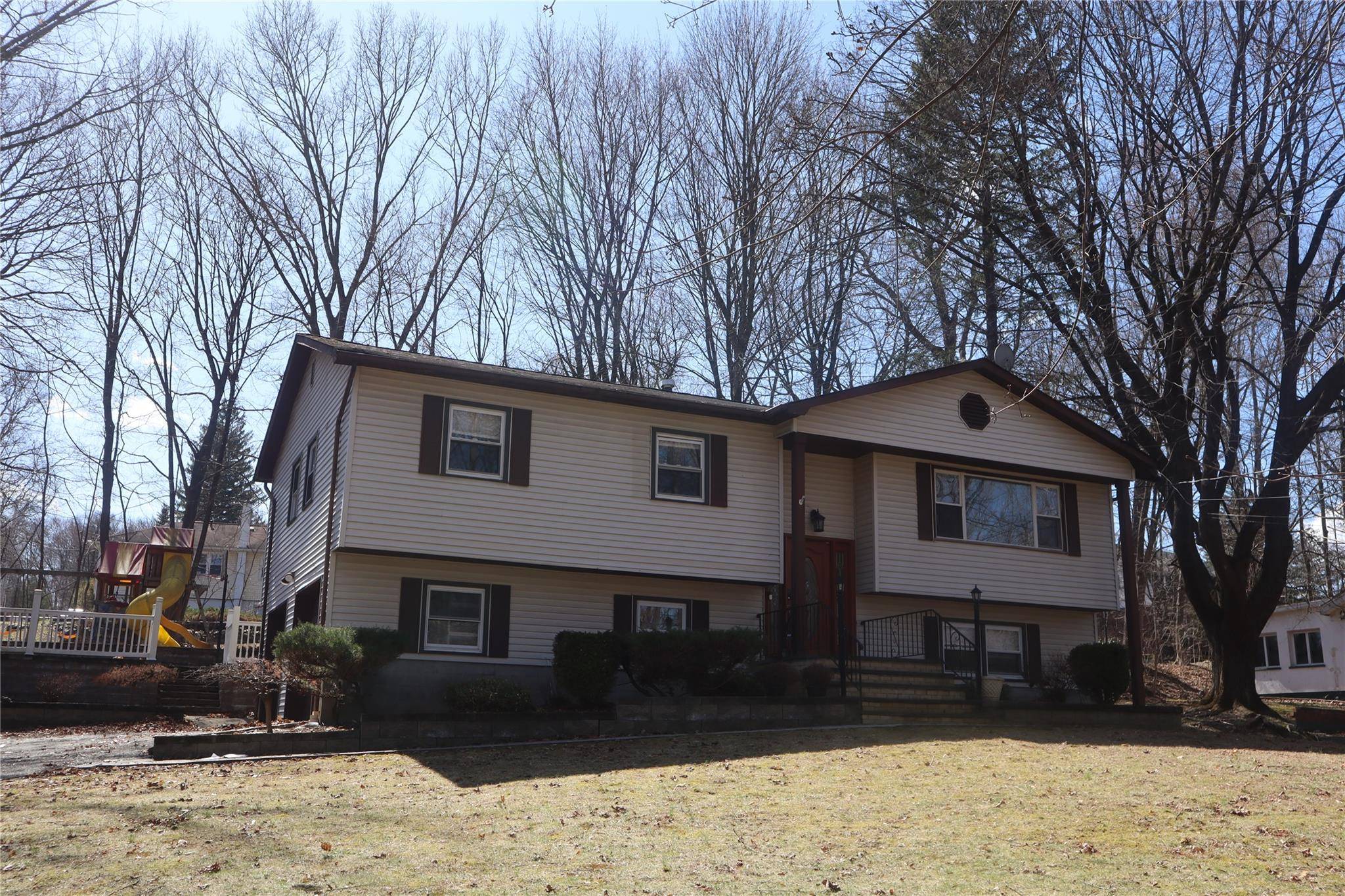 Central Valley, NY 10917,55 Oakland AVE