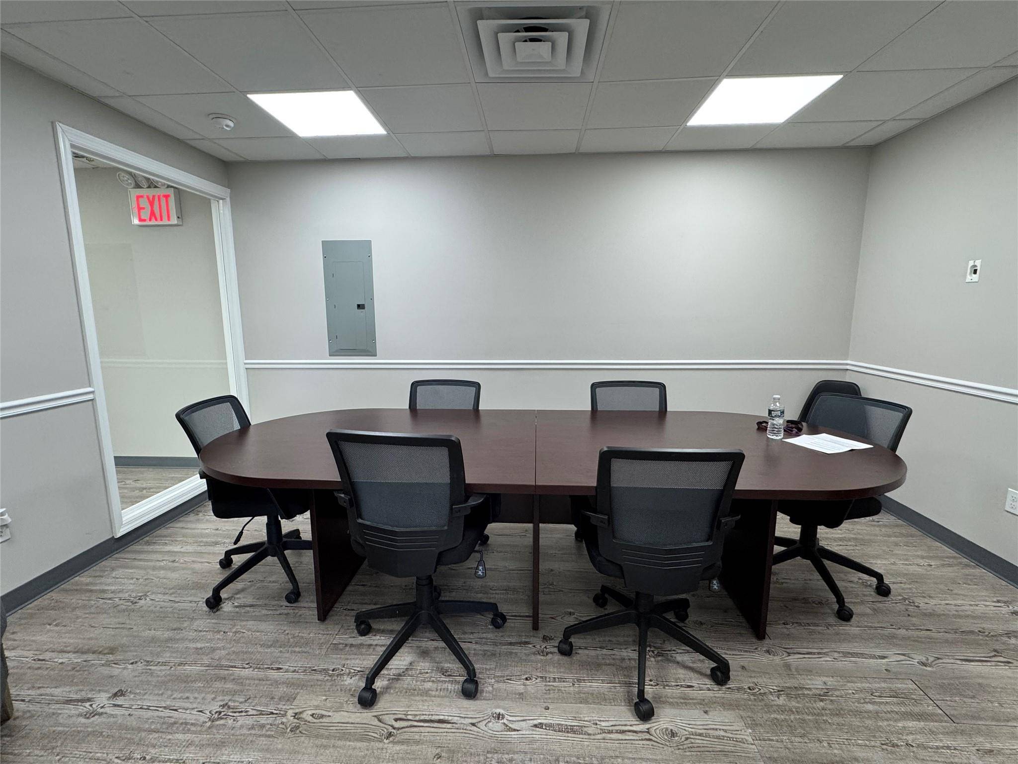 Bronx, NY 10465,3843 E Tremont AVE #c