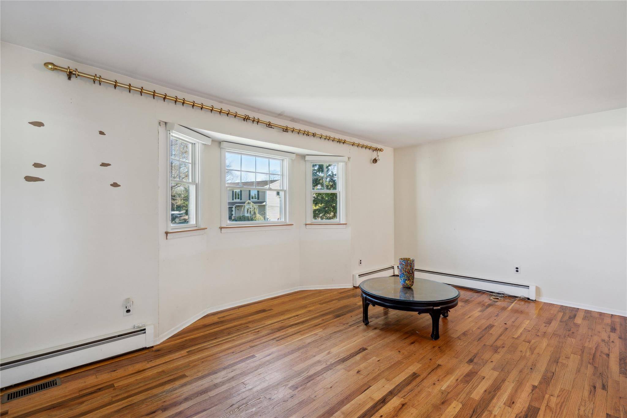 Farmingville, NY 11738,8 Beverly CT