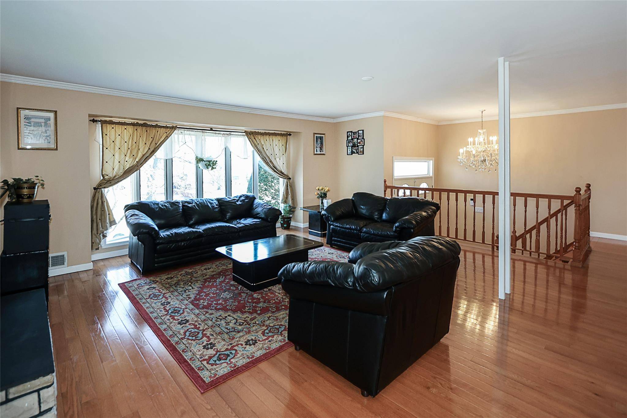 Searingtown, NY 11507,23 Dogwood RD
