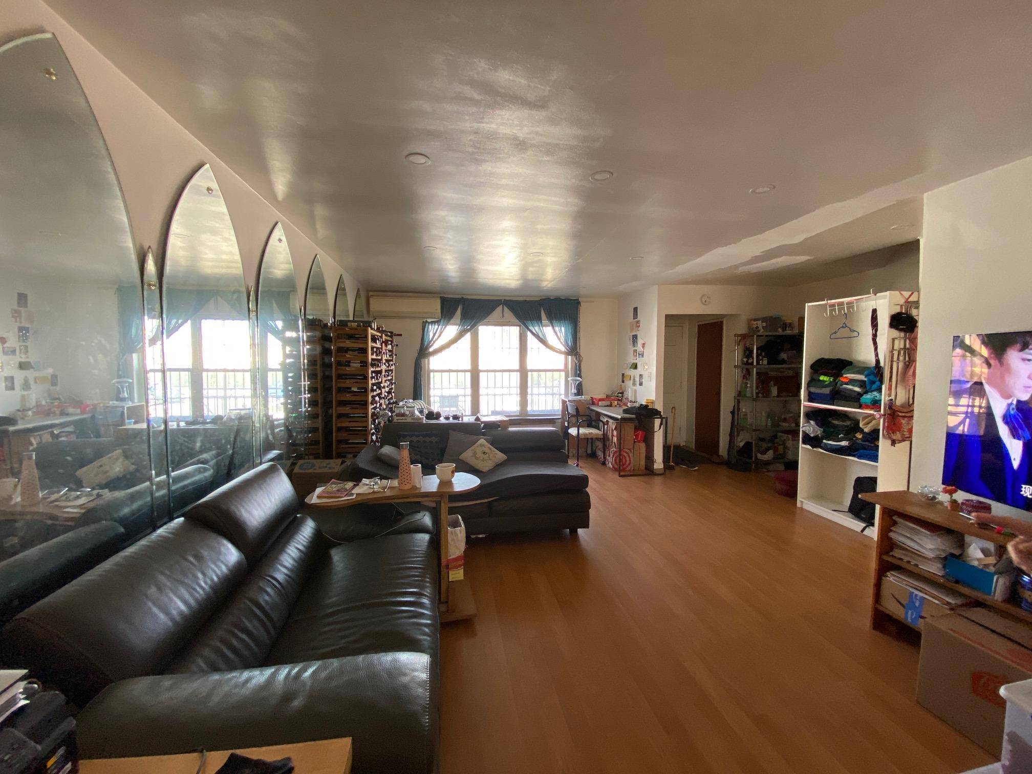 East Elmhurst, NY 11370,7118 32nd AVE