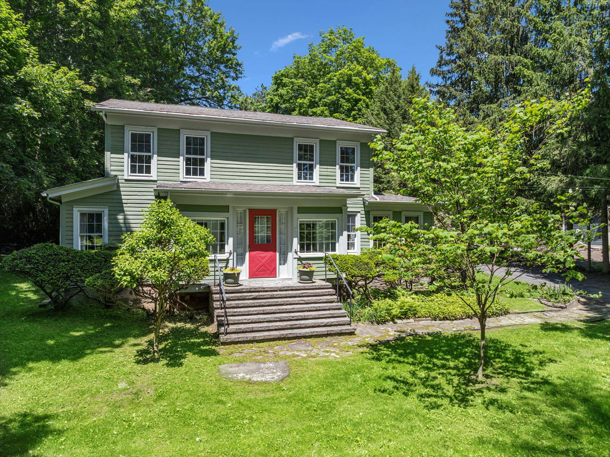 Newburgh, NY 12550,27 Powder Mill RD