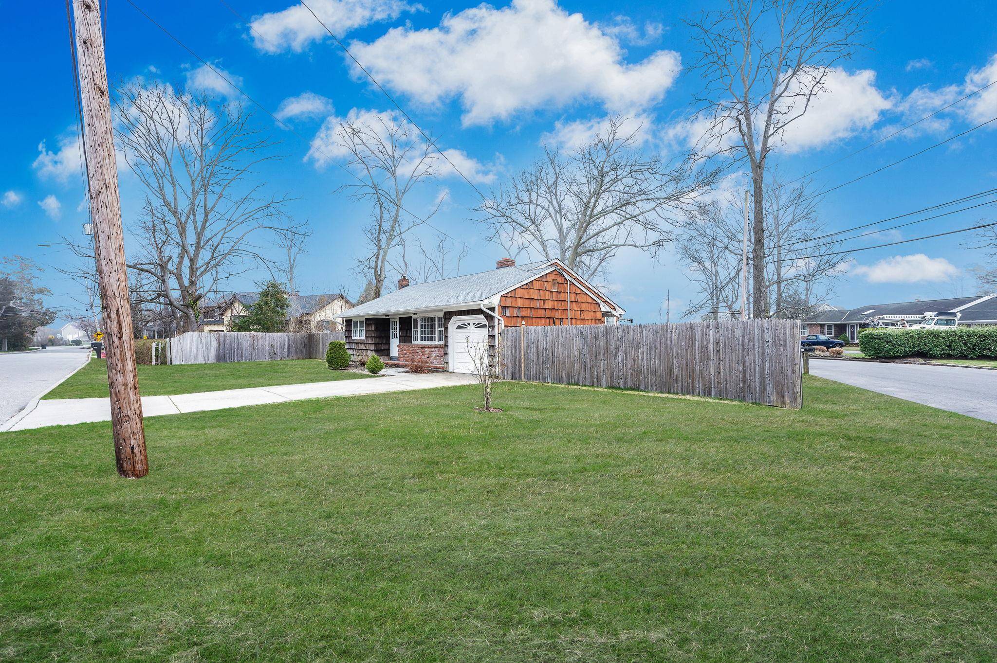 Oakdale, NY 11769,20 Oceanview AVE