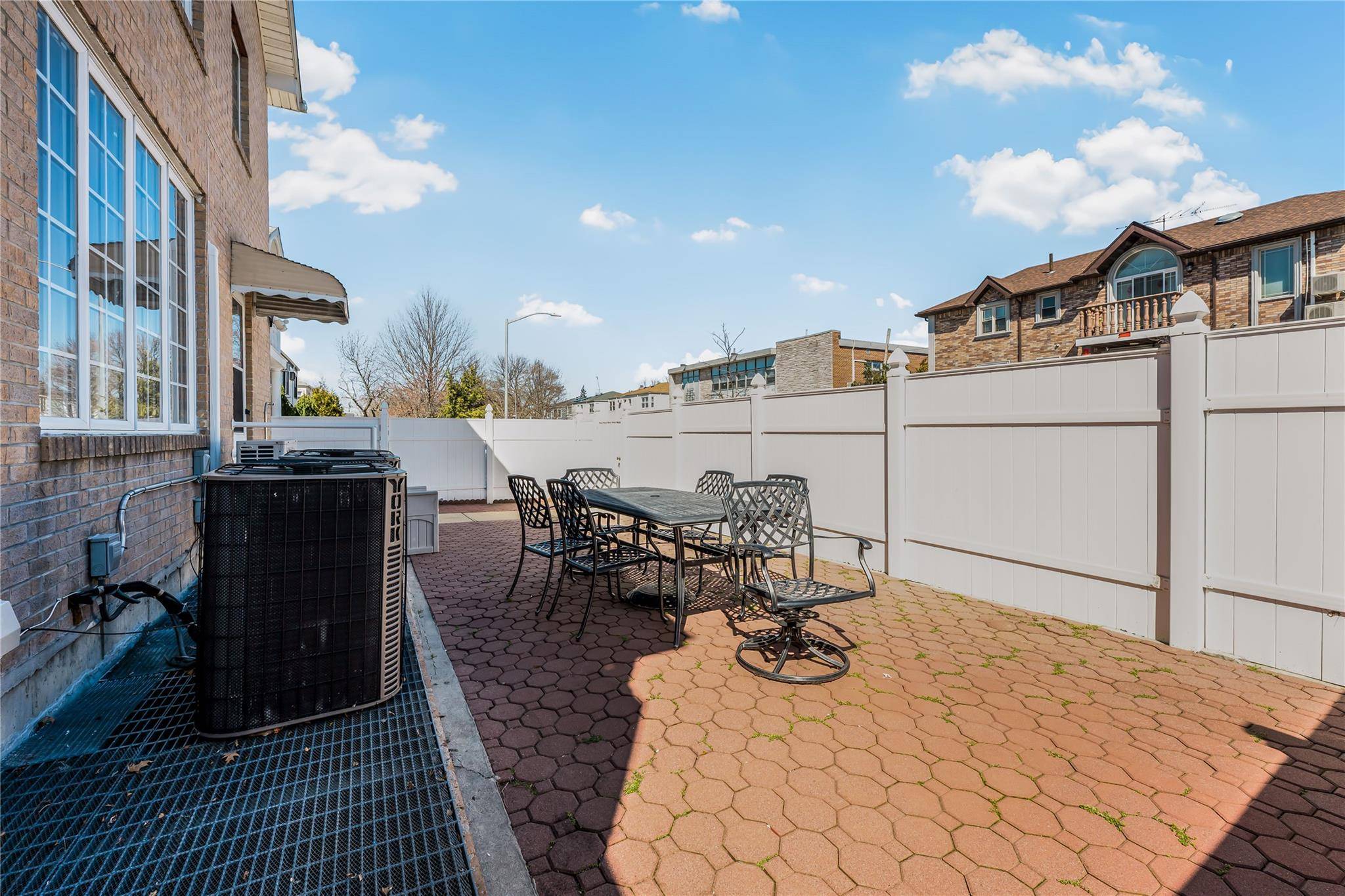 Oakland Gardens, NY 11364,21417 69th AVE