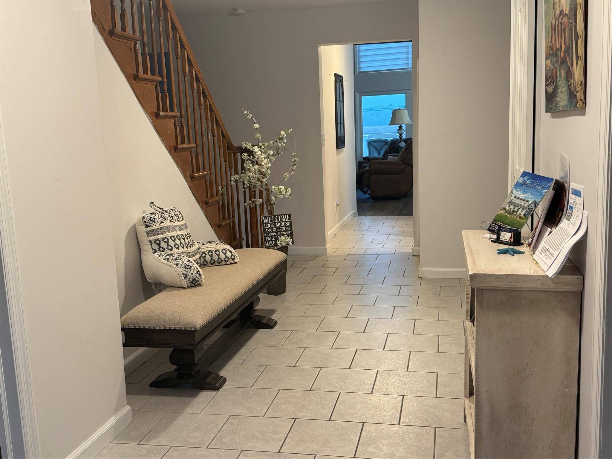 Northport, NY 11768,19 Hillside AVE