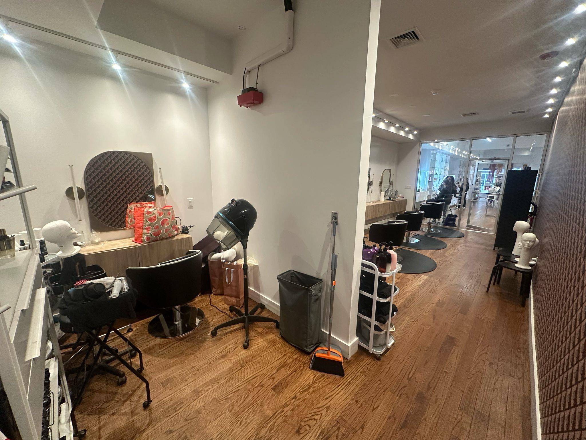 Cedarhurst, NY 11516,500 Central AVE