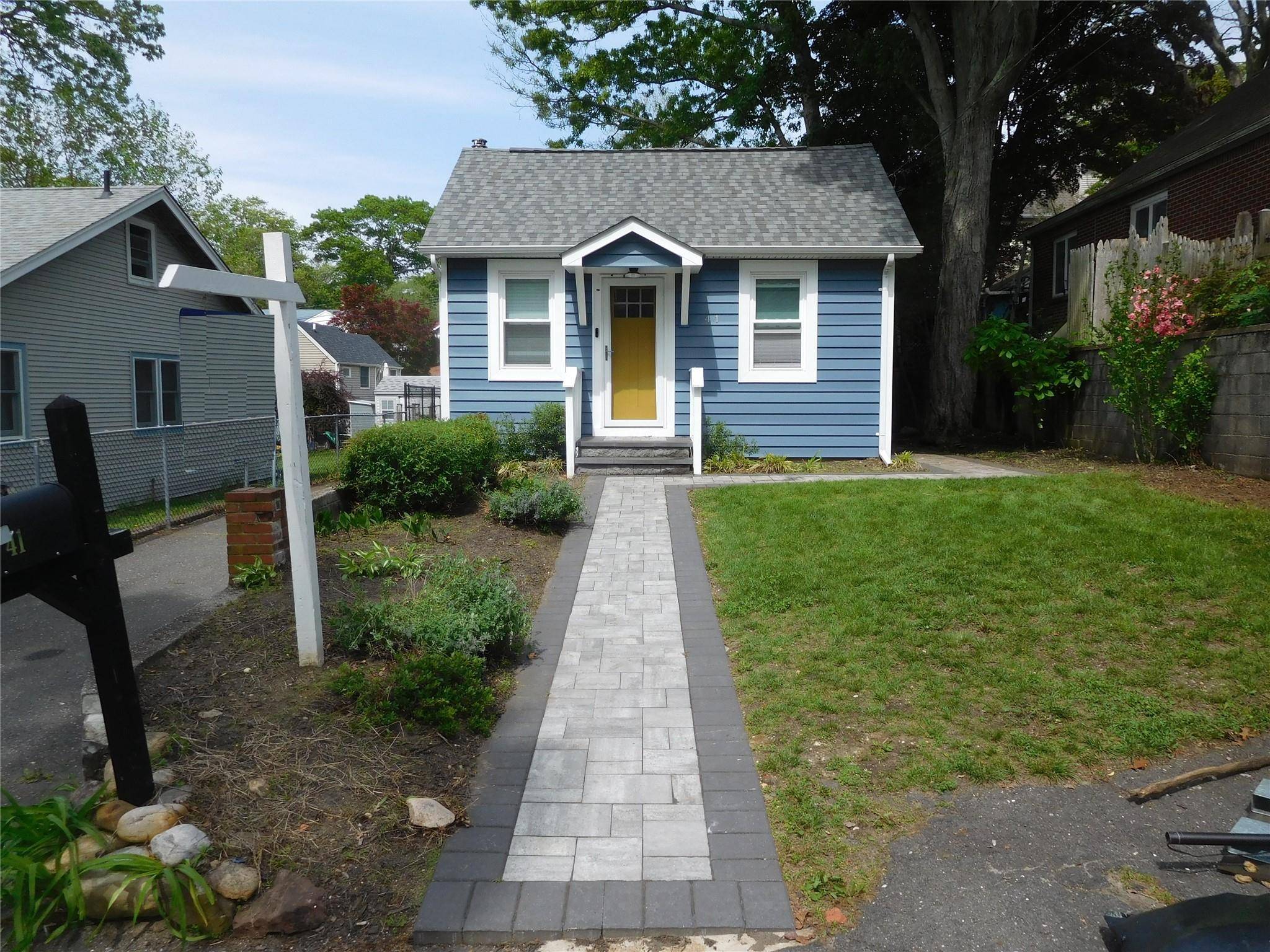 Rocky Point, NY 11778,41 Sunburst DR