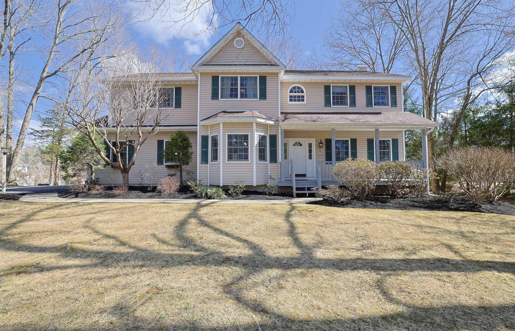 Wappingers Falls, NY 12590,27 Lane Gate RD