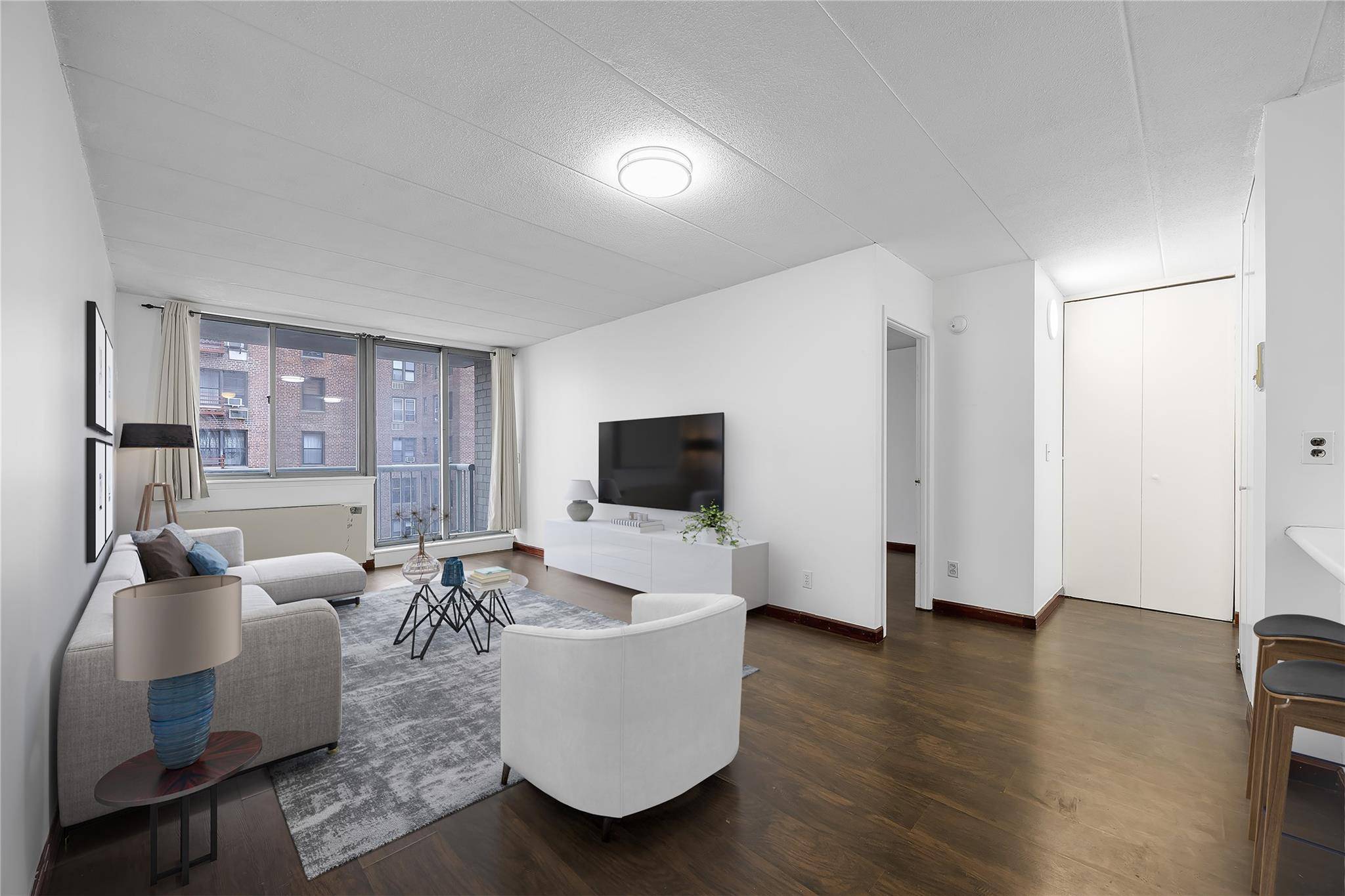Rego Park, NY 11374,97-12 63rd Dr #4F