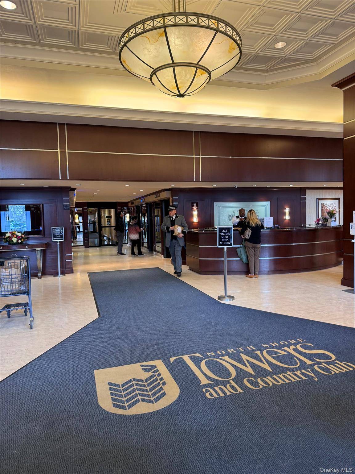 Floral Park, NY 11005,269-10 GRAND CENTRAL PARKWAY #2C