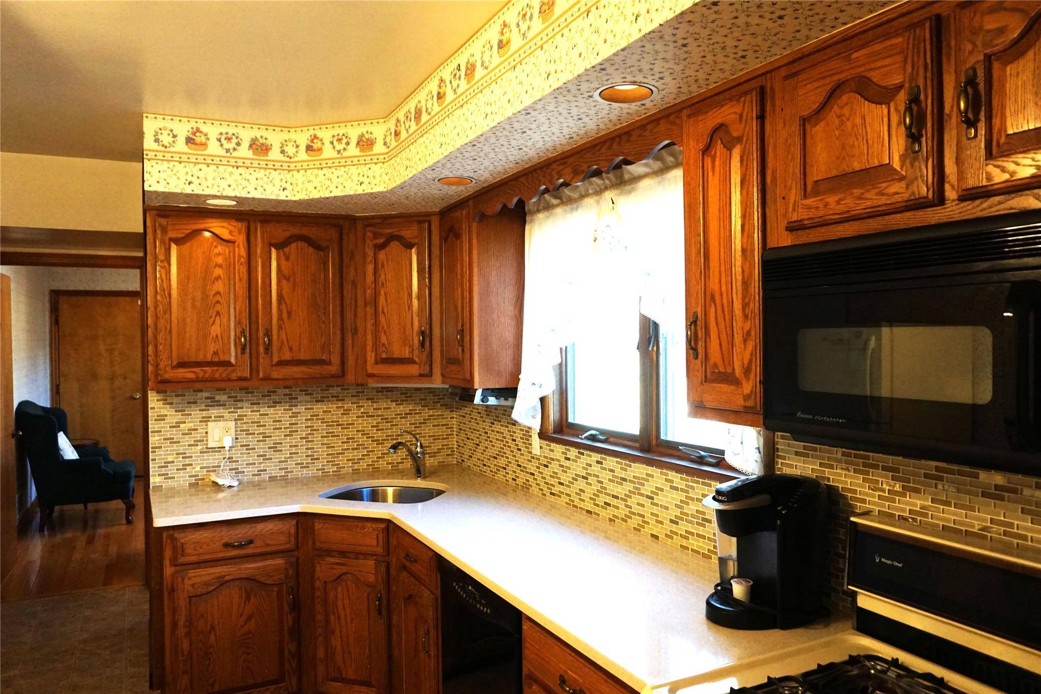 Orangeburg, NY 10962,11 Fairview LN