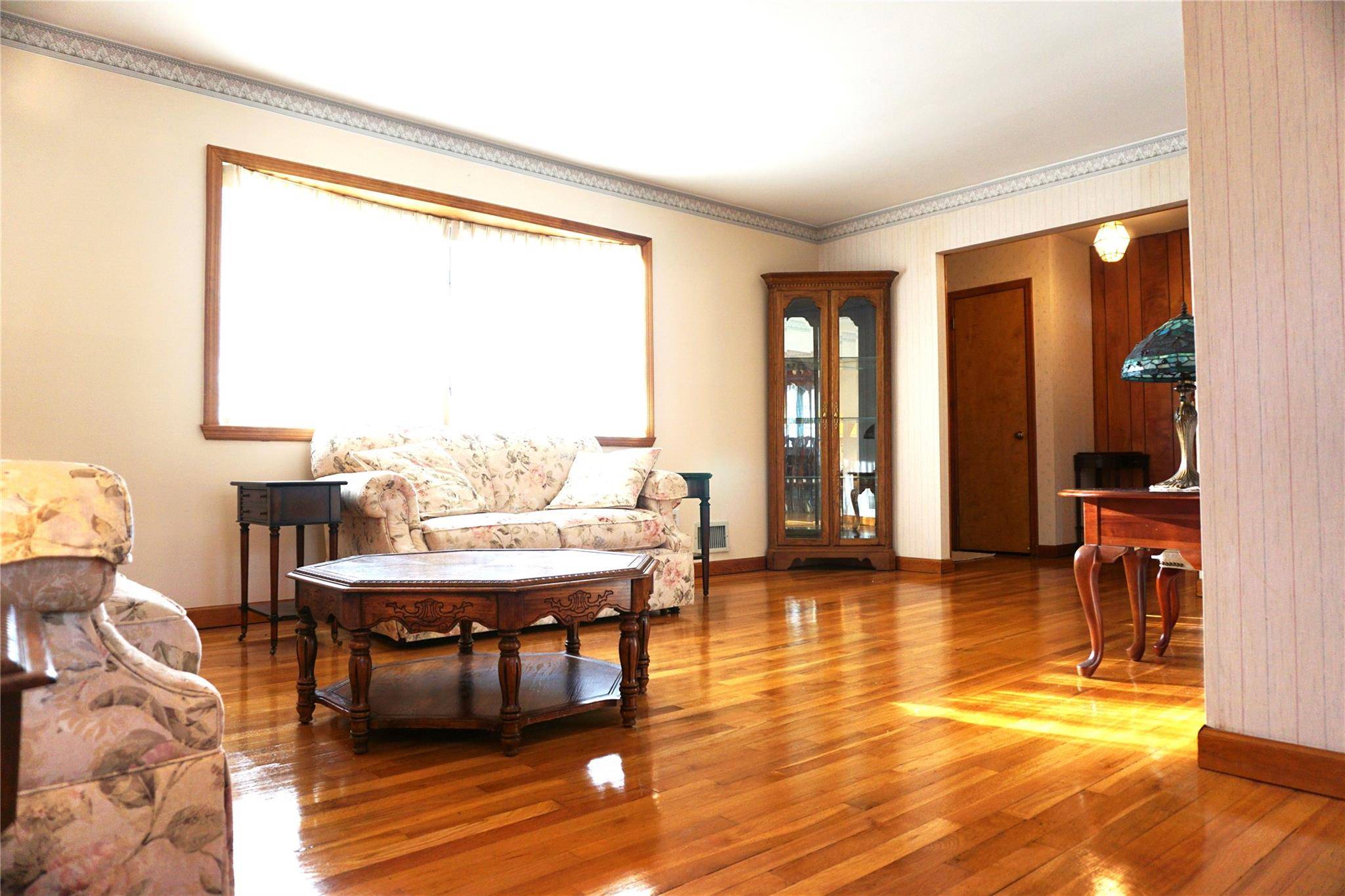 Orangeburg, NY 10962,11 Fairview LN