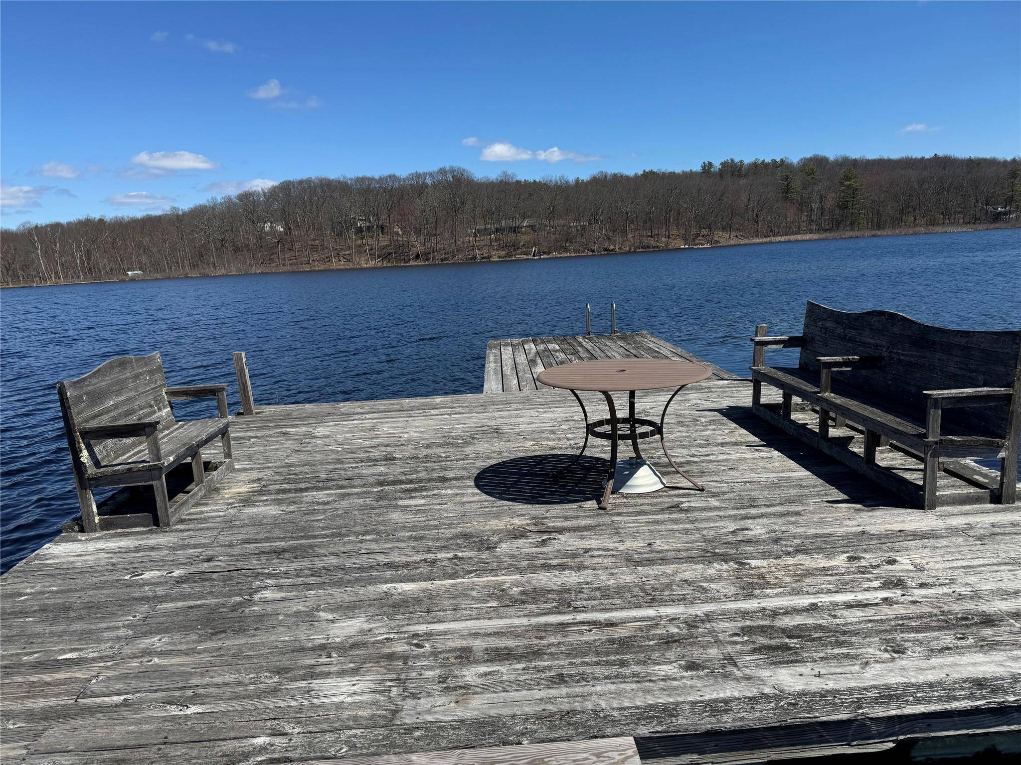 Rhinebeck, NY 12572,125 Round Lake RD