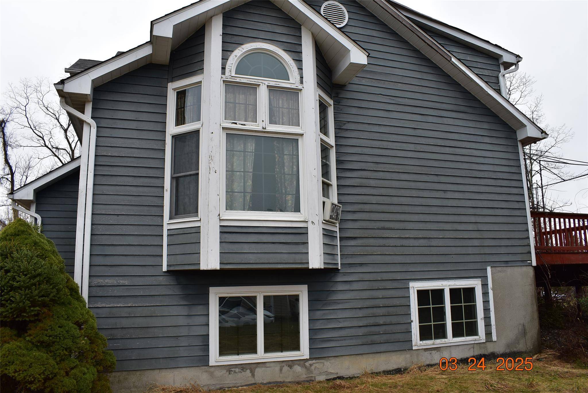 Fishkill, NY 12524,203 Windsor RD