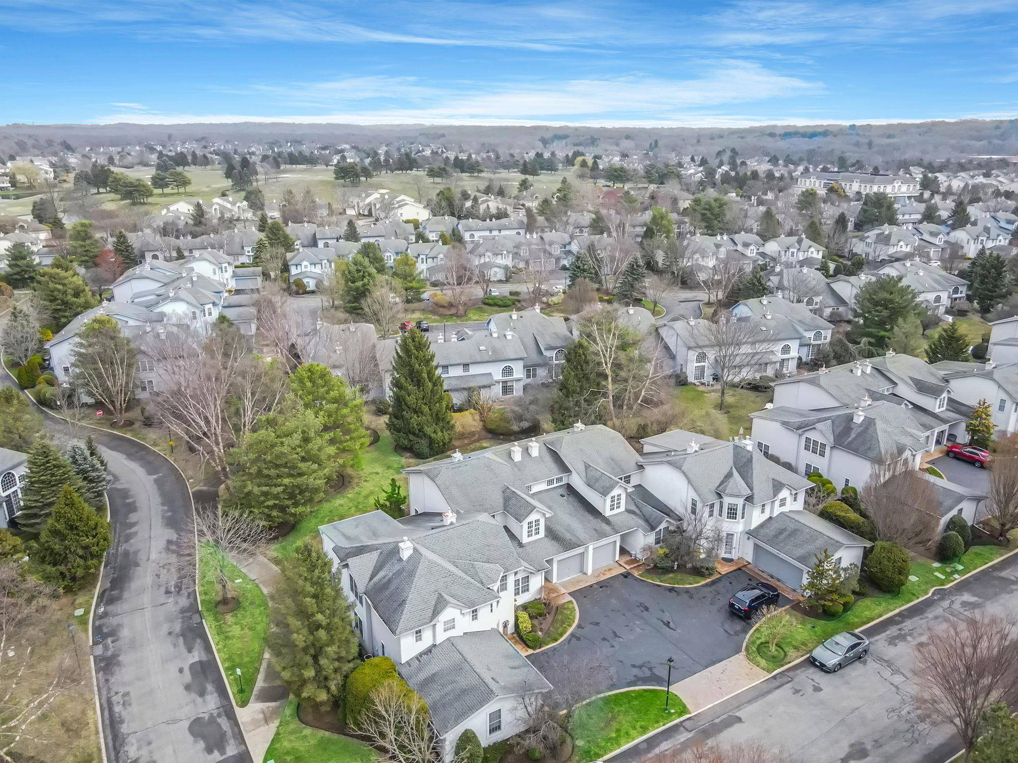 Melville, NY 11747,501 Verona DR