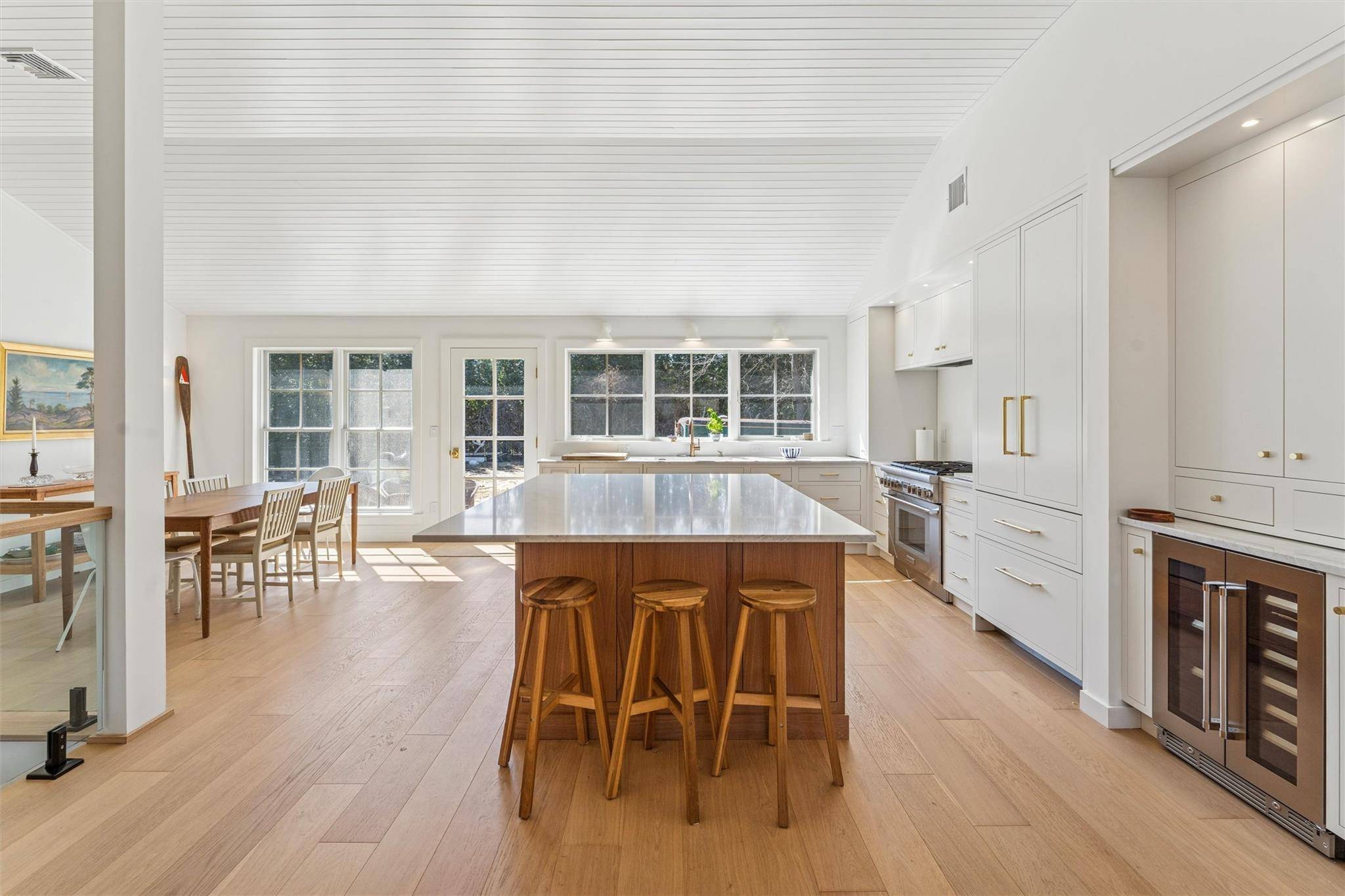 Quogue, NY 11959,25 Lamb AVE