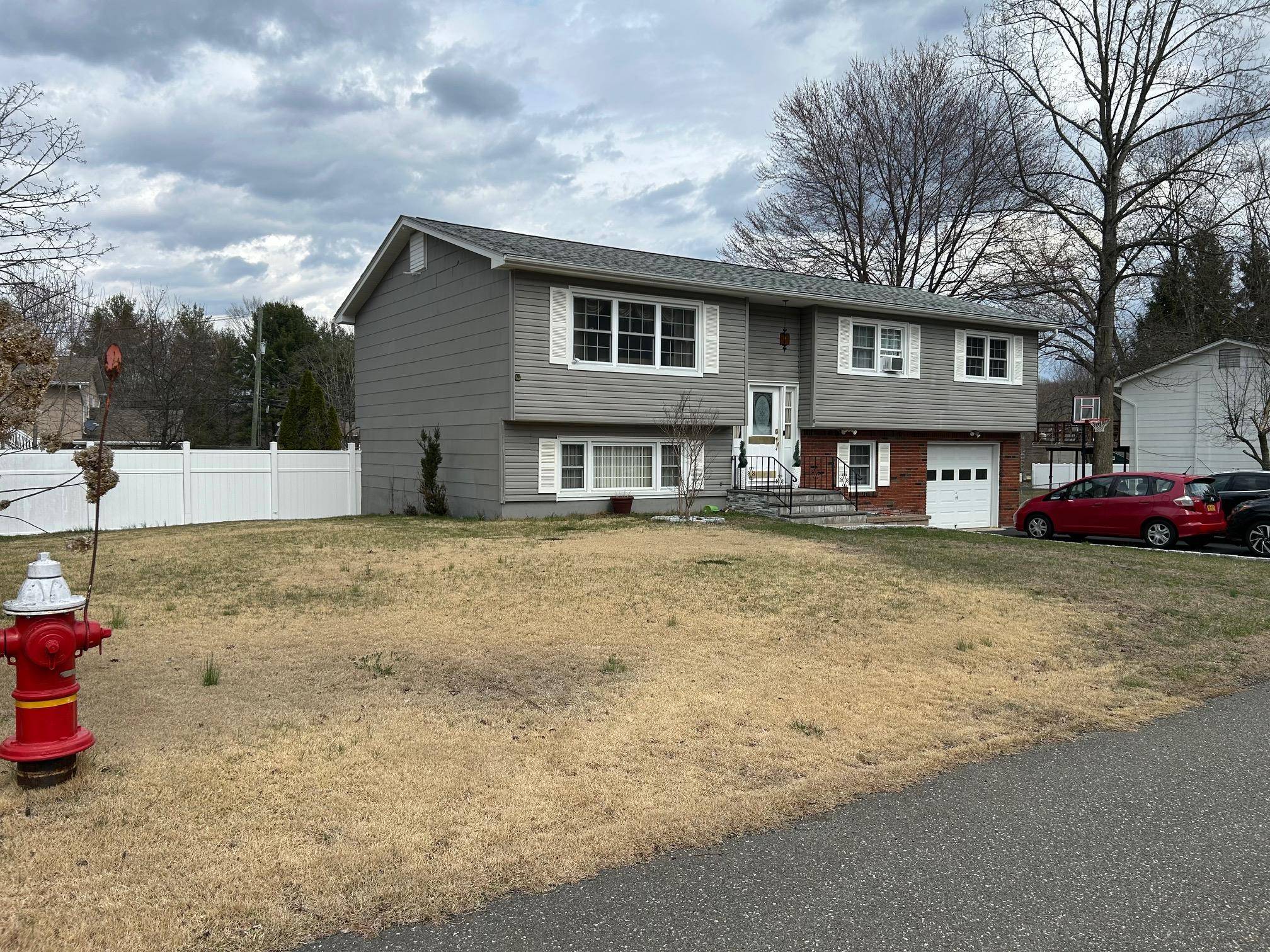 Sloatsburg, NY 10974,6 Arcadia CT