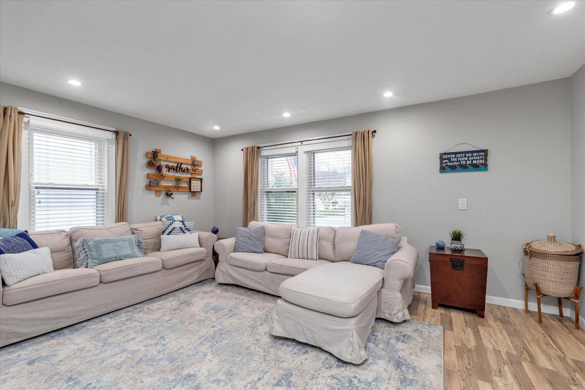 Wantagh, NY 11793,20 Beverly RD