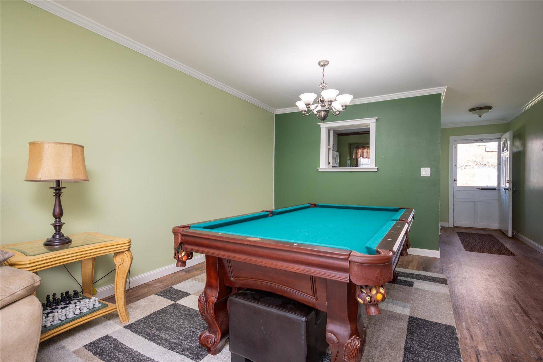 Oakdale, NY 11769,2808 Wilshire #2808