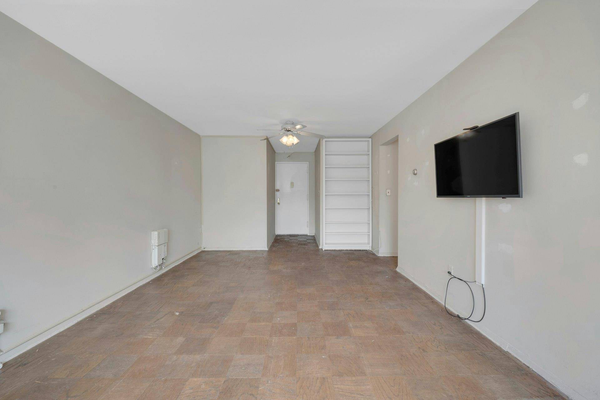 New Rochelle, NY 10801,2261 Palmer AVE #2M