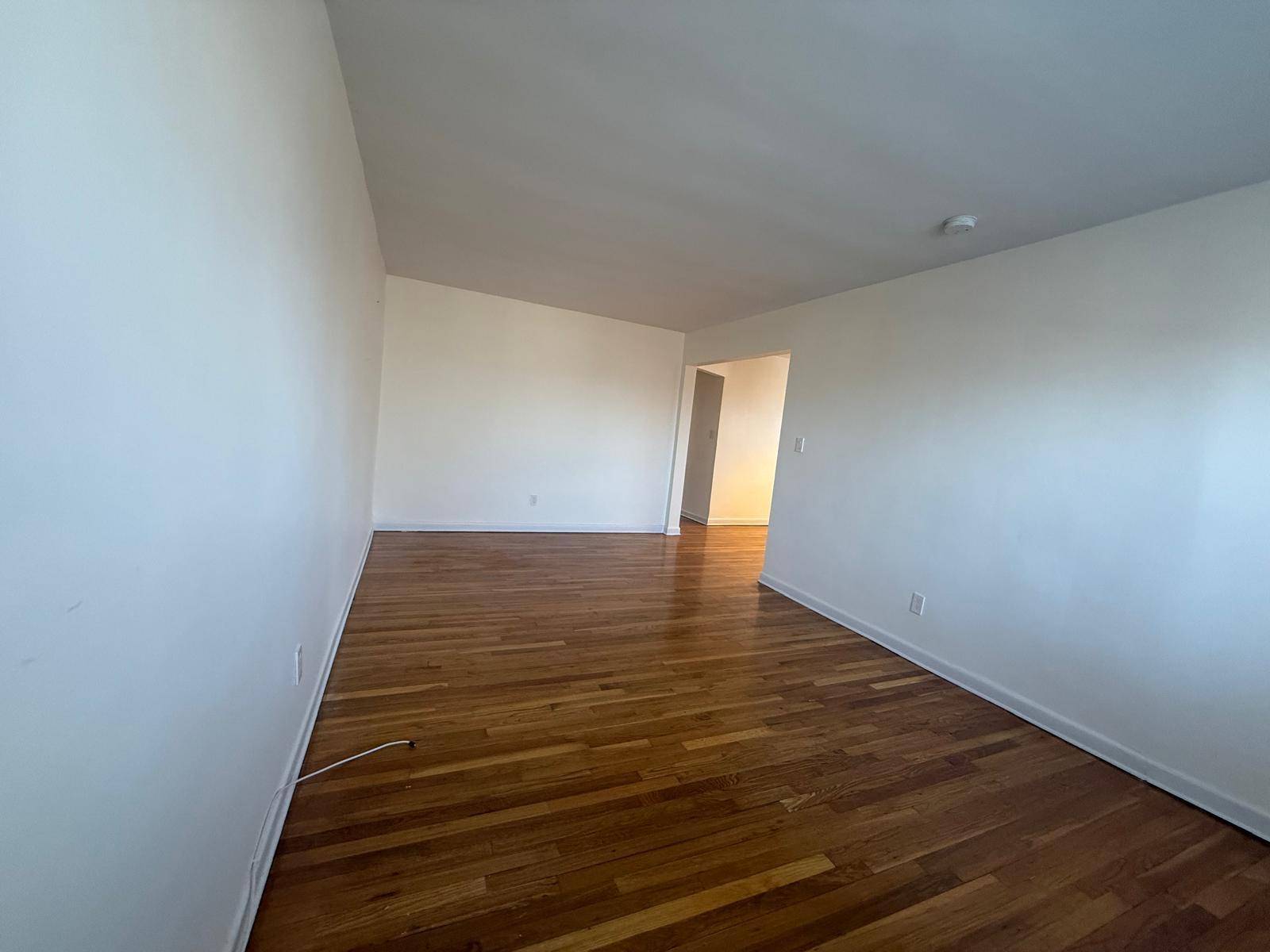 Maspeth, NY 11378,60-30 69th PL
