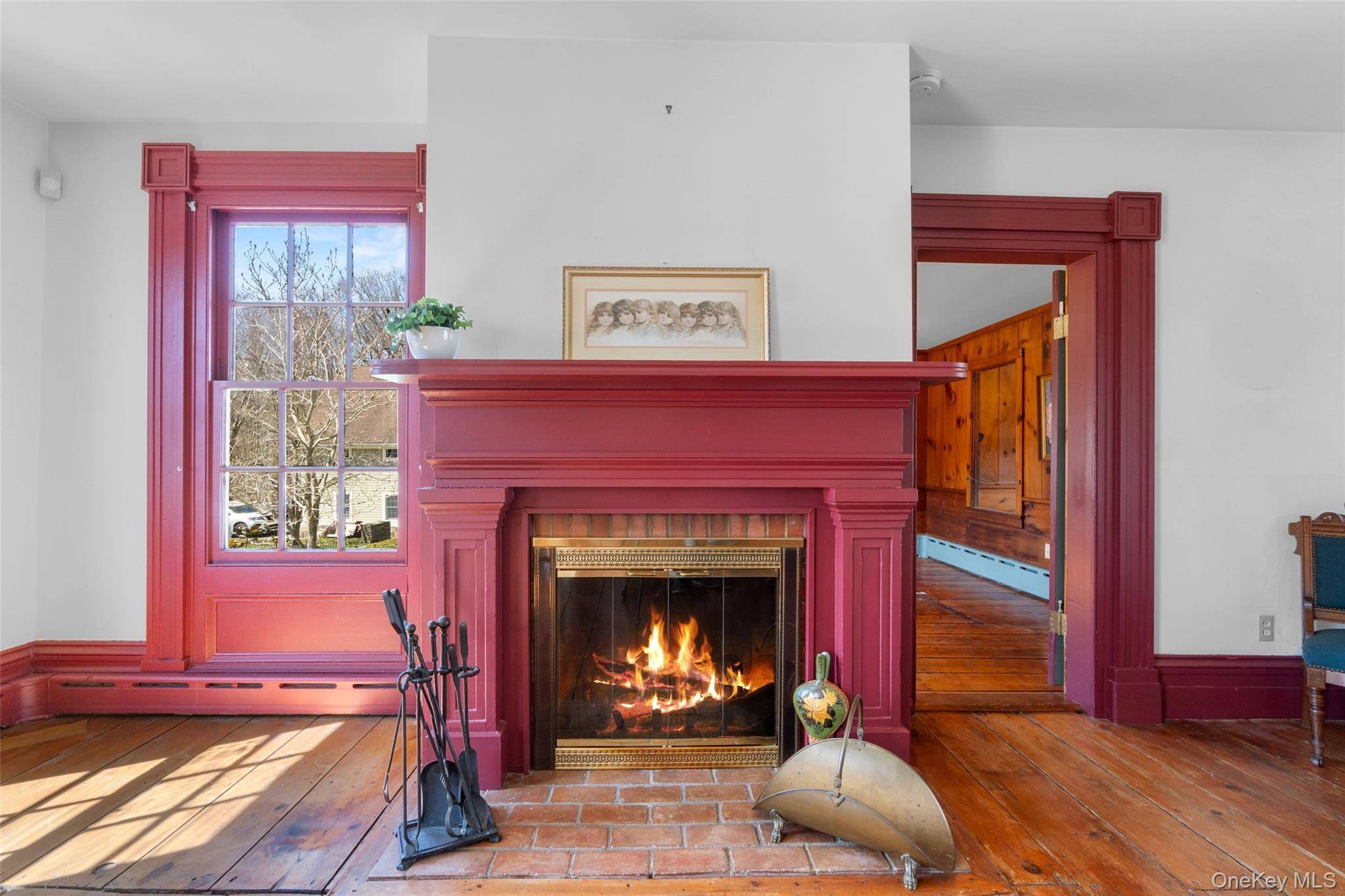 Poughkeepsie, NY 12601,262 Cream ST