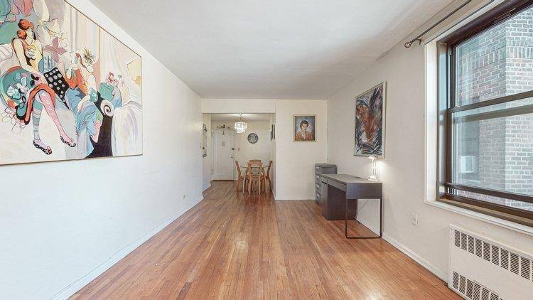 Woodhaven, NY 11421,83-20 98th ST #5J