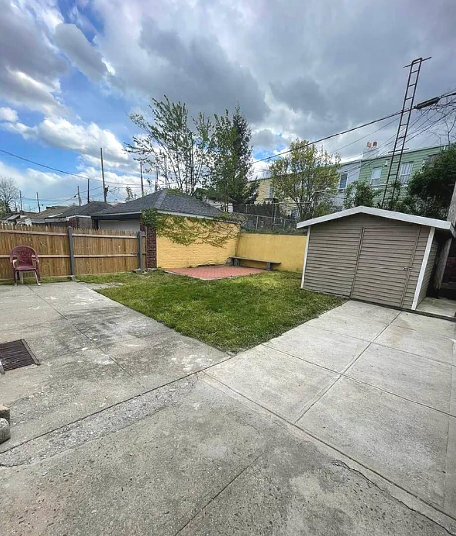Middle Village, NY 11379,6820 78th ST
