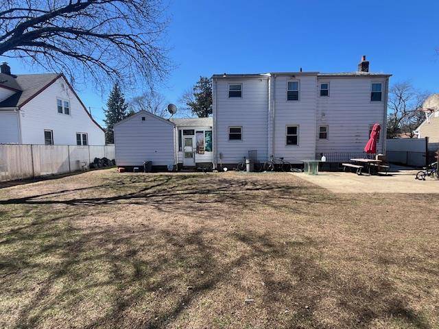 Westbury, NY 11590,360 Grand ST