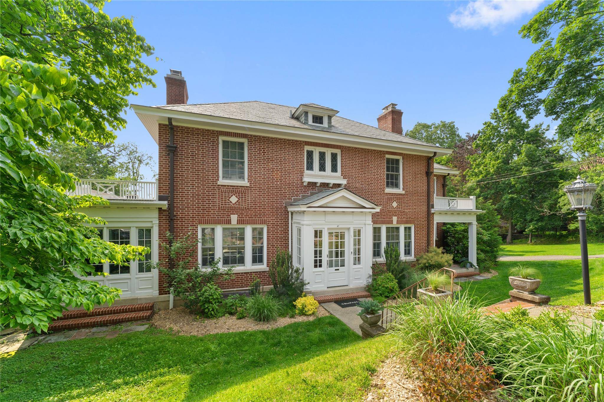 Hastings-on-hudson, NY 10706,27 Calumet AVE