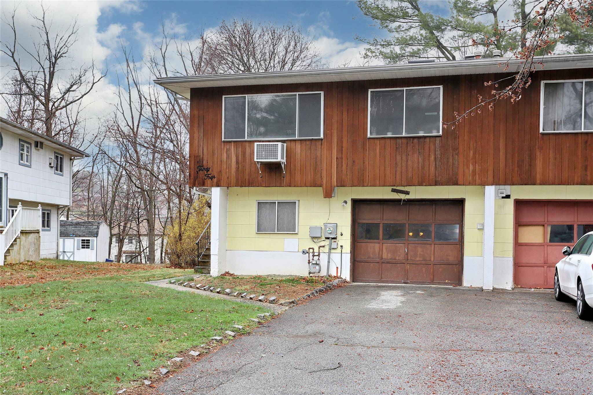 Pomona, NY 10970,34 Phyllis DR