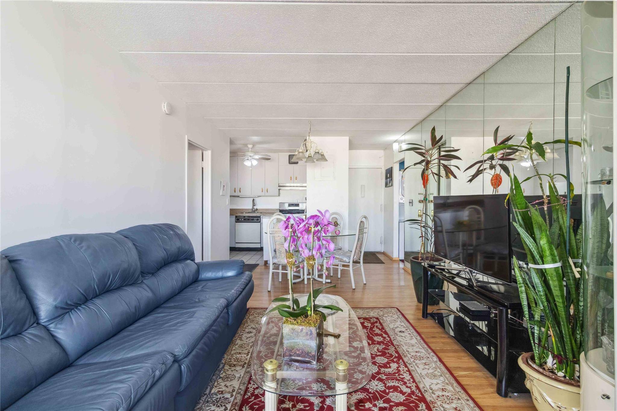Astoria, NY 11102,23-22 30 RD #7D