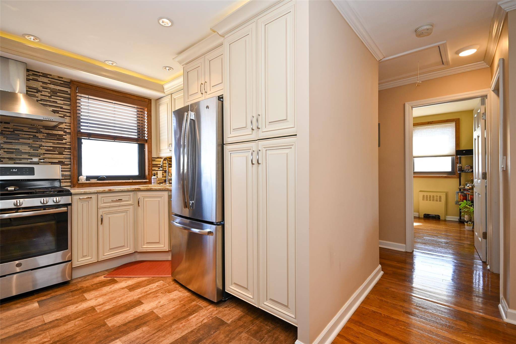 Whitestone, NY 11357,163-42 Willets Point BLVD #Upper