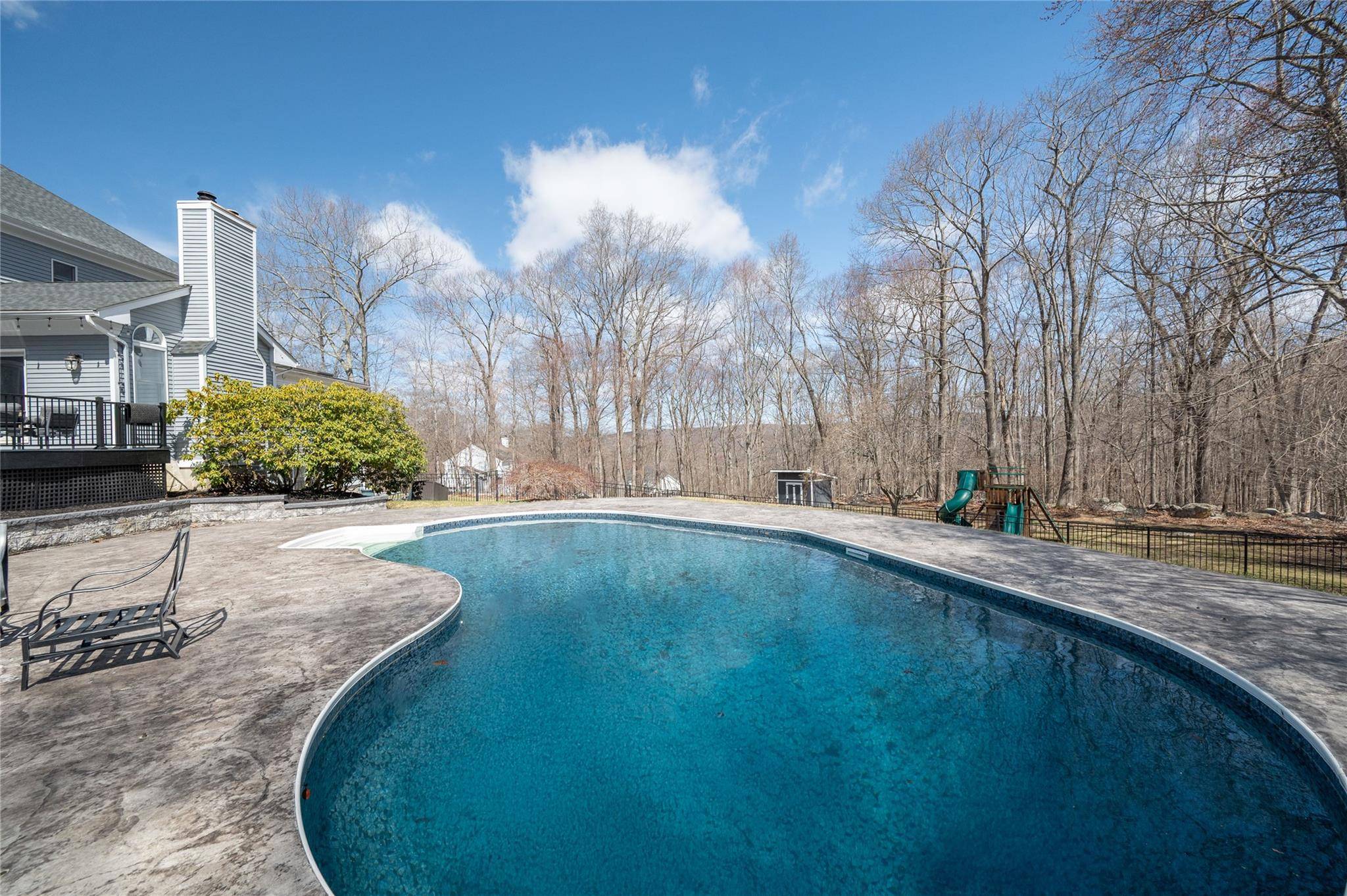 Patterson, NY 12563,100 Manor RD