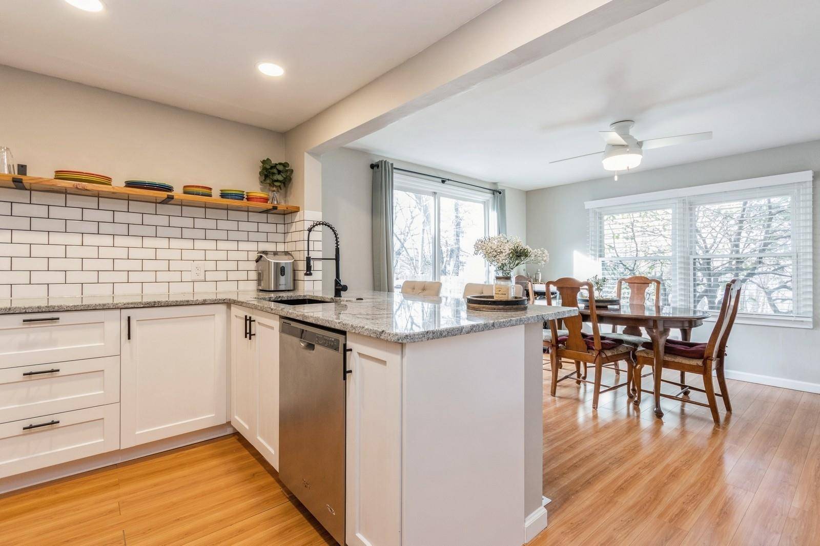 New Windsor, NY 12553,6 Hilltop DR