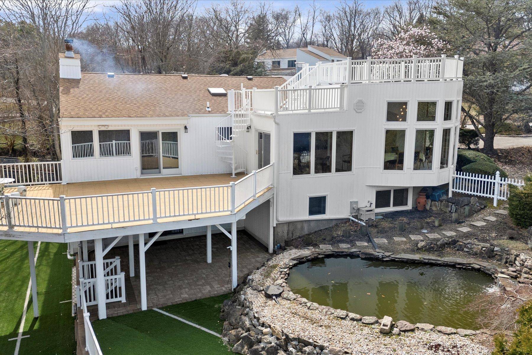 Port Jefferson, NY 11777,110 Nadia CT