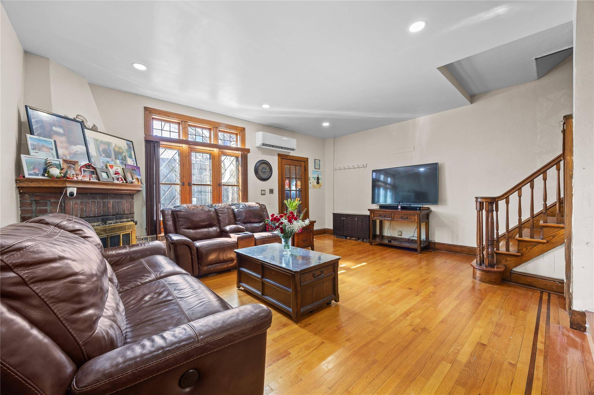 Flushing, NY 11358,47-57 188th ST