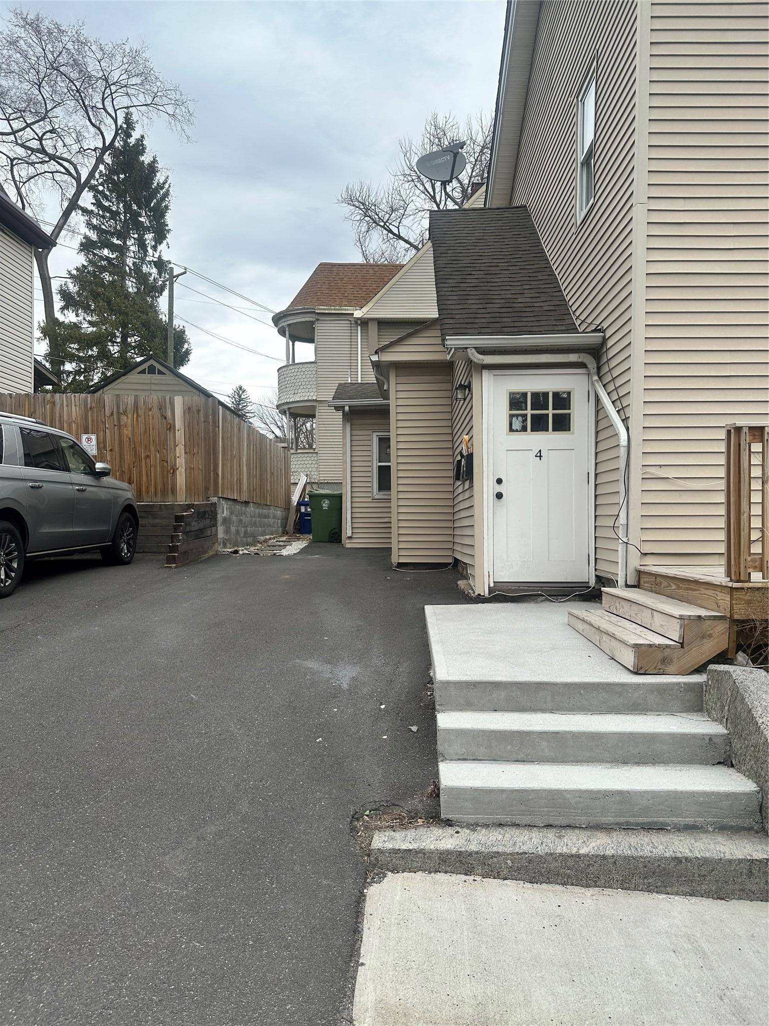 Middletown, NY 10940,47 John ST #4