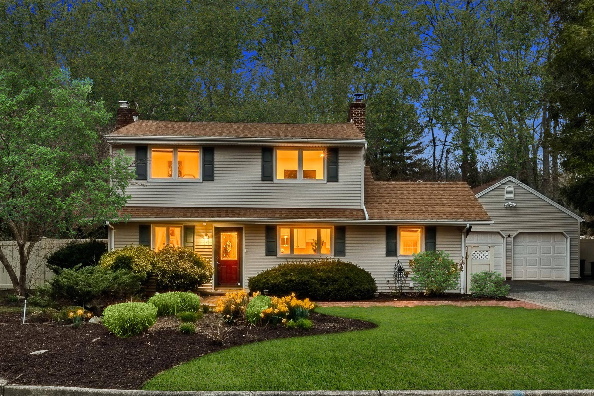 Melville, NY 11747,138 Weinmann BLVD