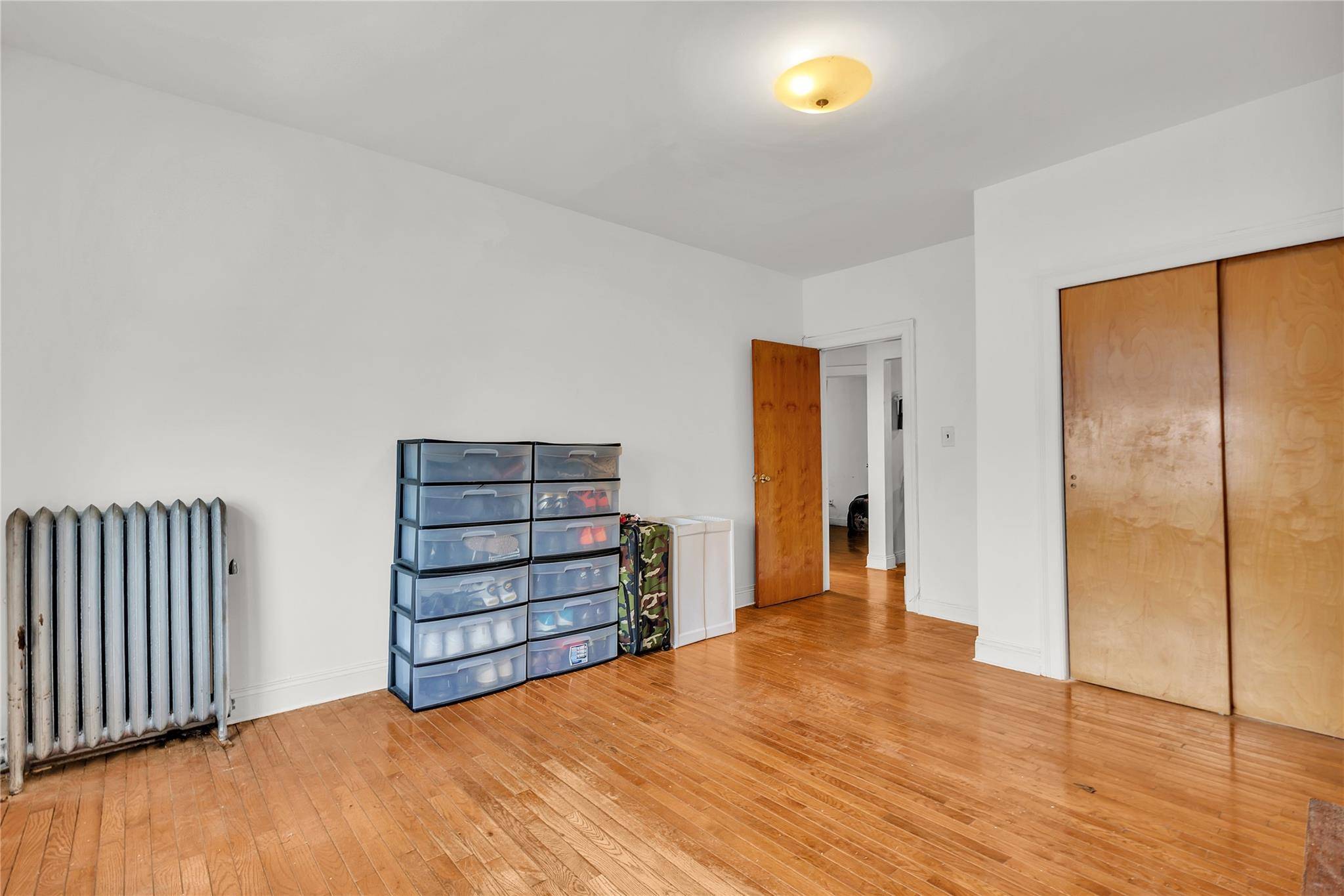 New York (manhattan), NY 10027,100 W 121 ST #61