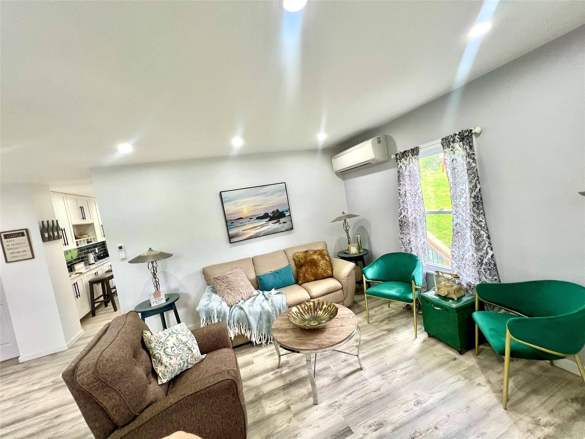 Middletown, NY 10940,8-10 Mercer ST