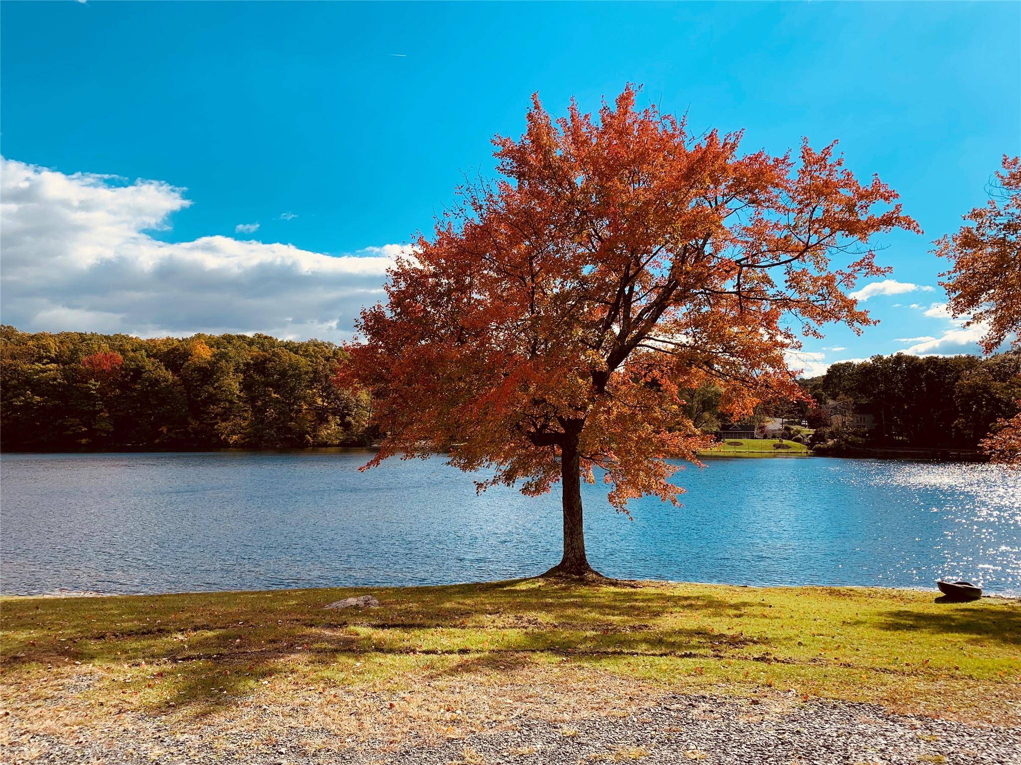 Tomkins Cove, NY 10986,12 Hudsonview DR