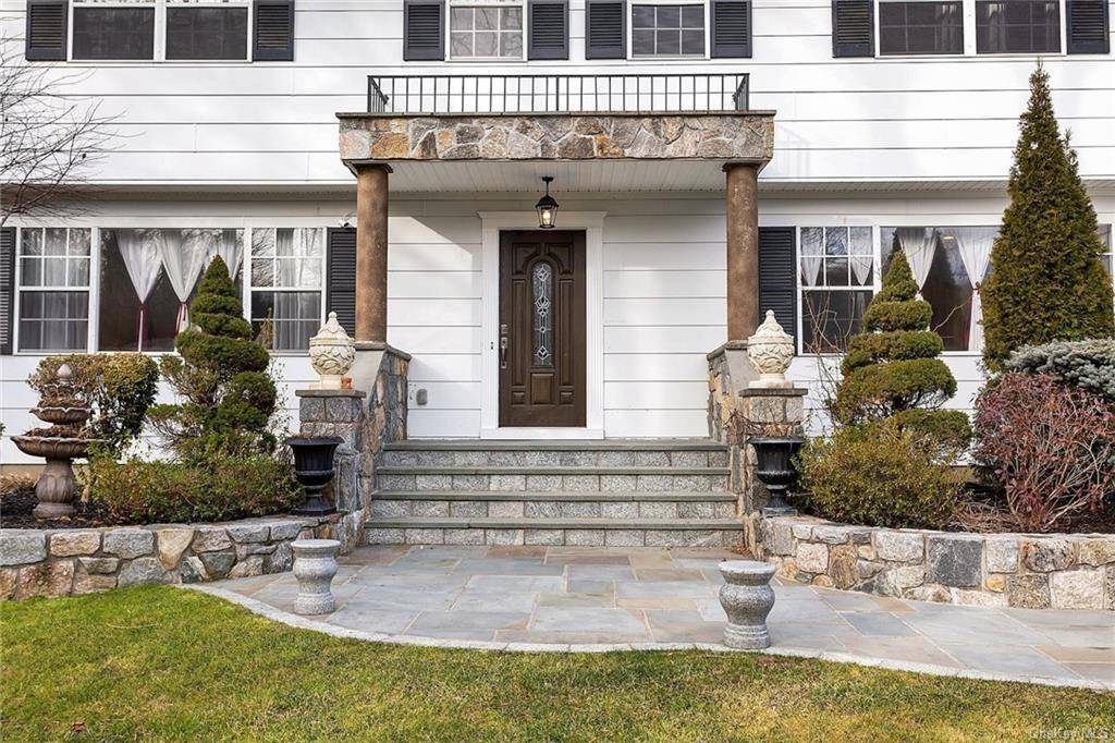 Yorktown Heights, NY 10598,2185 Sultana DR