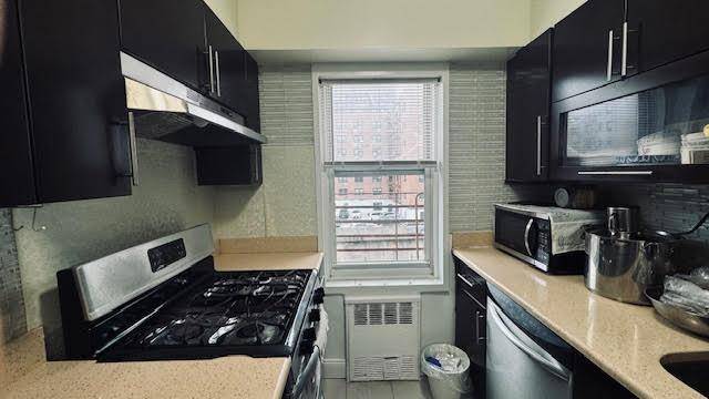 Flushing, NY 11355,143-43 41 AVE #3L